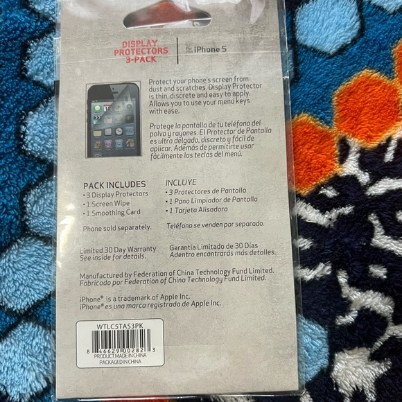 Apple IPhone 5 Screen Protectors NEW NWT - Picture 2 of 2